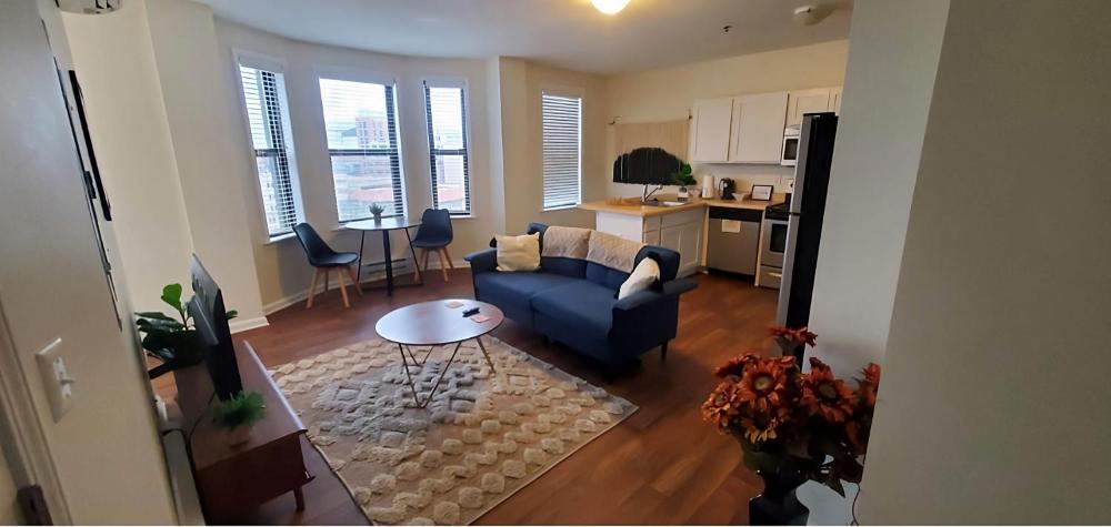 Perfect 1BR In Prime Location & View of Stadiums